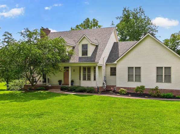 405 Lone Oak Ln, Wilmore, KY 40390