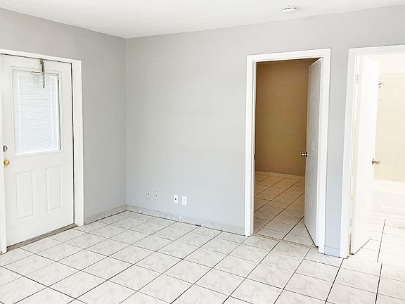 5th image of 1816 Taft St #10465429