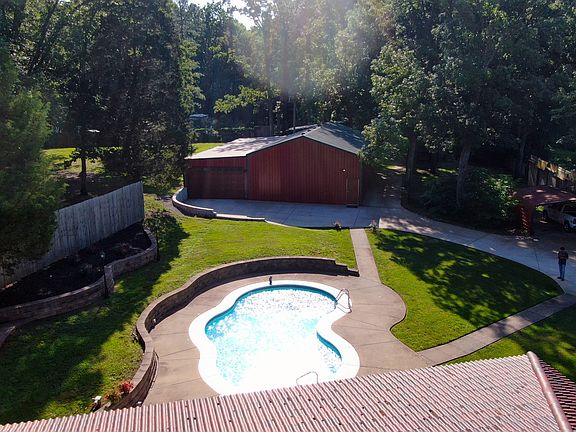 5th image of 4537 Louise Creek Rd