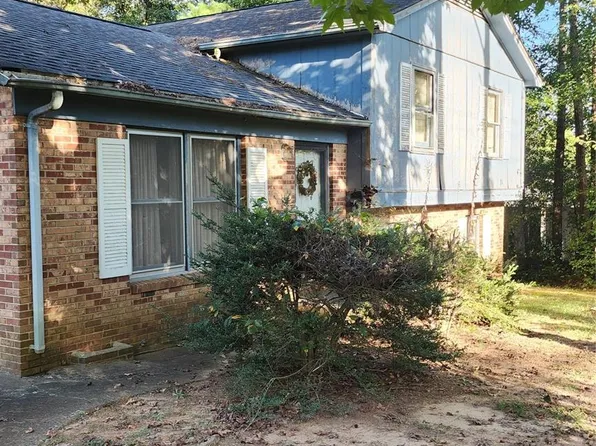 1511 Rolling Meadow Ln, Gastonia, NC 28054