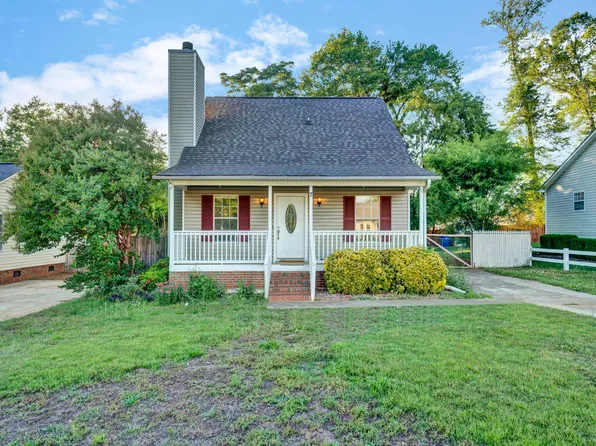 7 Haley Ct, Greenville, SC 29607