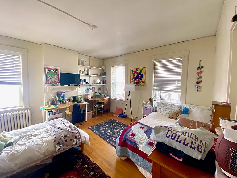 69 S Pleasant St #7 — Photo 10