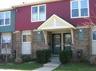 374 Hartman Ln, Saline, MI 48176