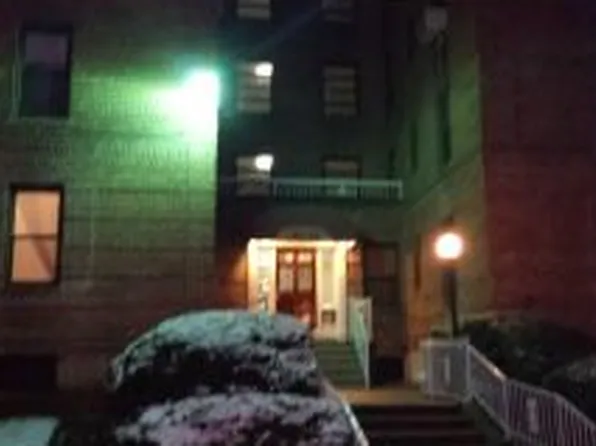 2650 East 13th Street image 1 of 1