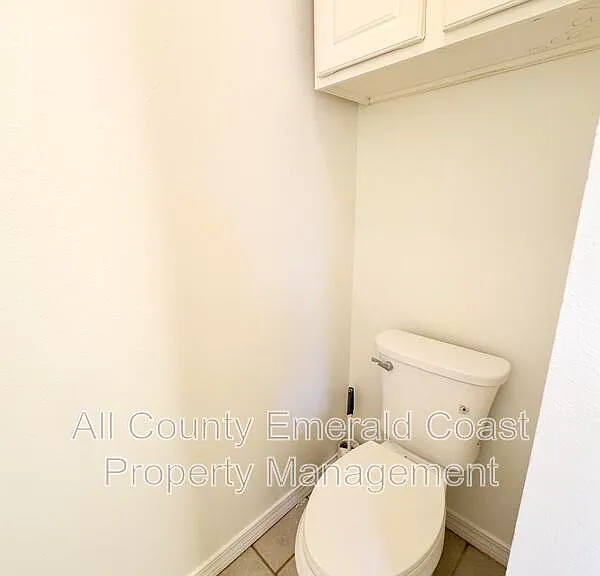 733 Beach Dr — Photo 24
