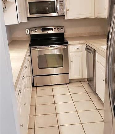3rd image of 4141 Bayshore Blvd APT 1502