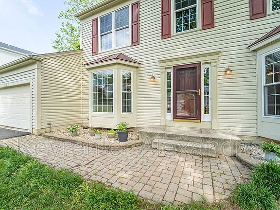 3rd image of 13183 Oak Farm Dr