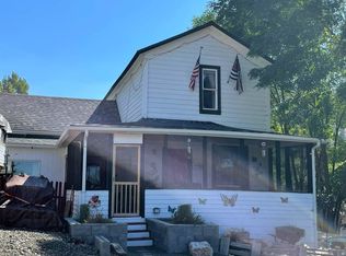 123 Rebel Hill Rd, Canyon City, OR 97820