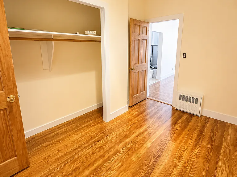 6137 Gates Ave #2A — Photo 7