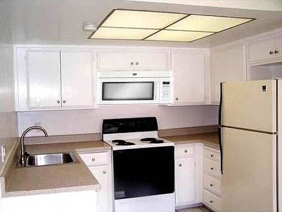 Roomy, remodeled kitchen
