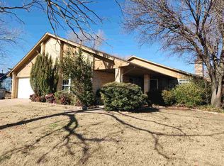 6765 SW Chaucer Dr, Lawton, OK 73505