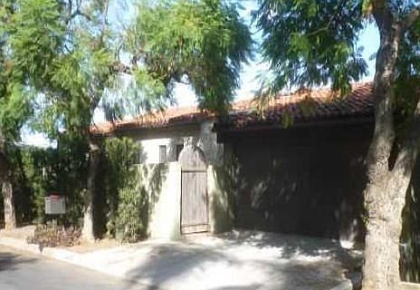 4th image of 3405 N Knoll Dr