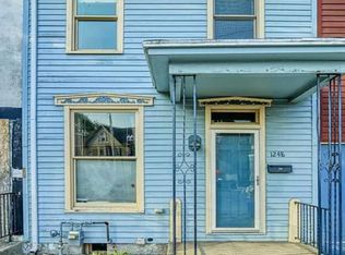 1248 Derry St, Harrisburg, PA 17104