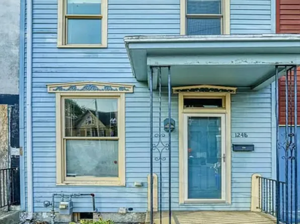 1248 Derry St, Harrisburg, PA 17104