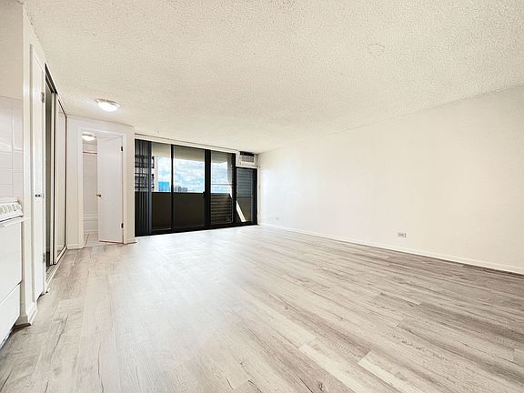 4th image of 824 Kinau St APT 1212
