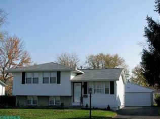5662 Tamarack Blvd, Columbus, OH 43229