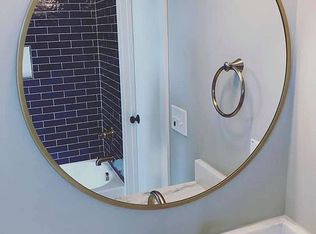 68 Cooper St, Charleston, SC 29403