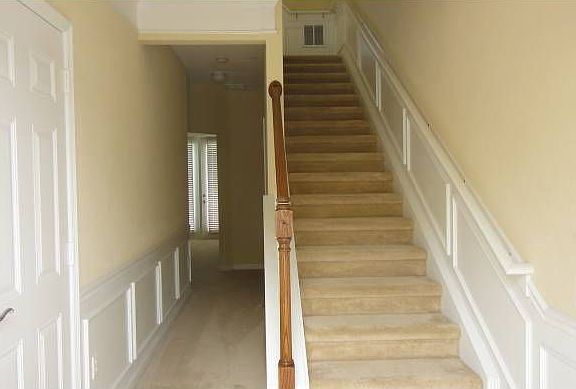 3rd image of 5038 Tideview Cir #25