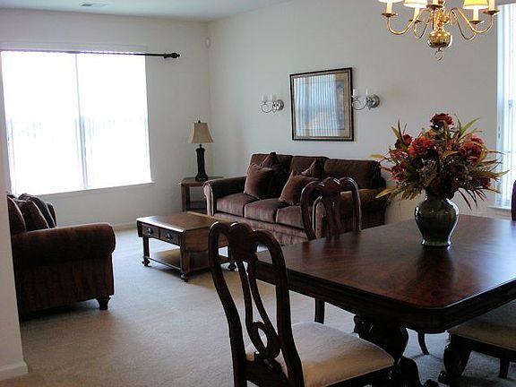 5th image of 311 Southmoor Dr