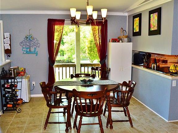 4th image of 8104 Tiburon Cres