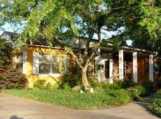 2627 McDonald Ter, Mount Dora, FL 32757