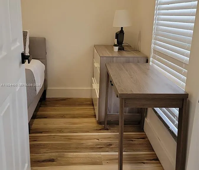 2820 SW 13th St #4 — Photo 11