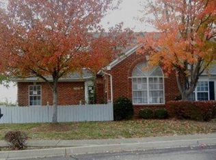 3924 Greenhurst Dr, Louisville, KY