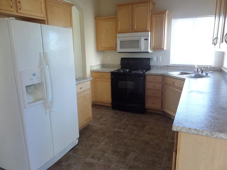 1117 183rd Street Ct E — Photo 2