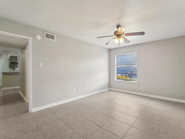 Crosby at Westchase Apartments — Photo 63