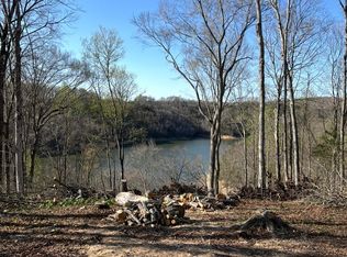 12 W Old Jamestown Rd, Russell Springs, KY 42642