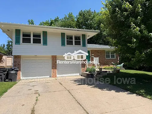 1215 Cummins Pkwy Photo 1