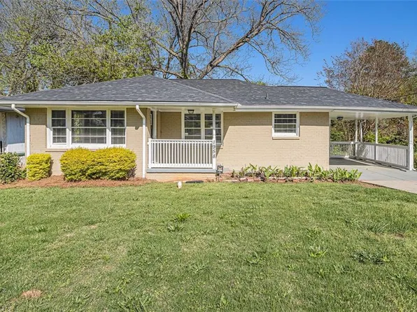 1958 Long Dr, Decatur, GA 30032