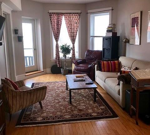 4th image of 848 N Fairfield Ave APT 2