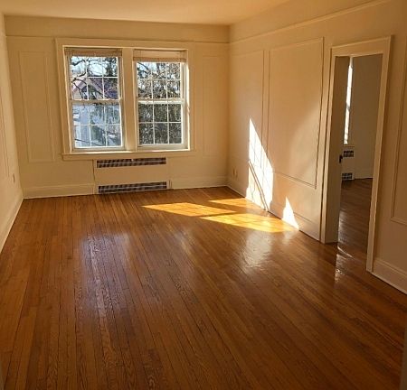 3rd image of 170 Irvington Ave