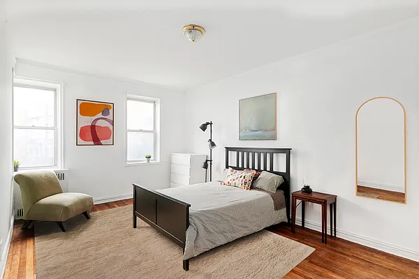 Sold by Compass | media 2