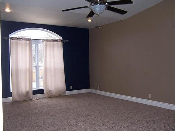 5th image of 4666 Cedar Dr