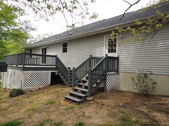 3rd image of 202 Holly Ave