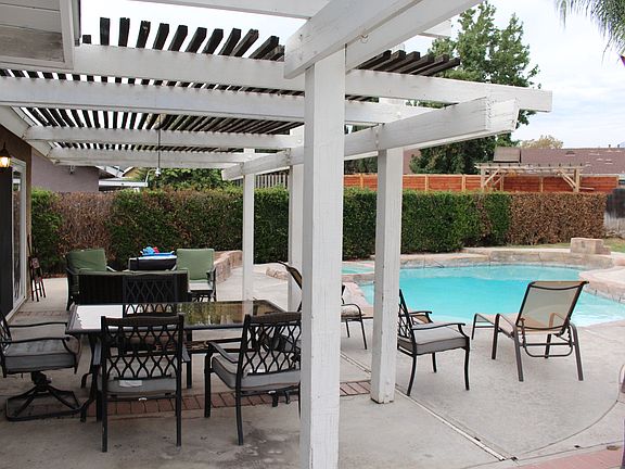 2nd image of 12217 Kumquat Pl