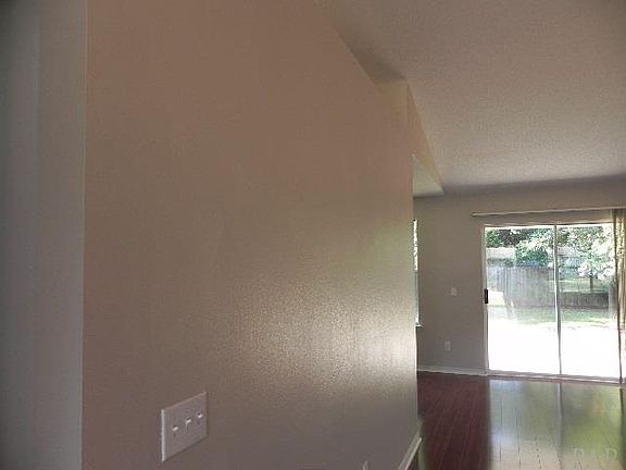 3rd image of 5867 Quietwood Dr