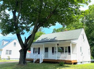 3 King Ct, Enfield, CT 06082