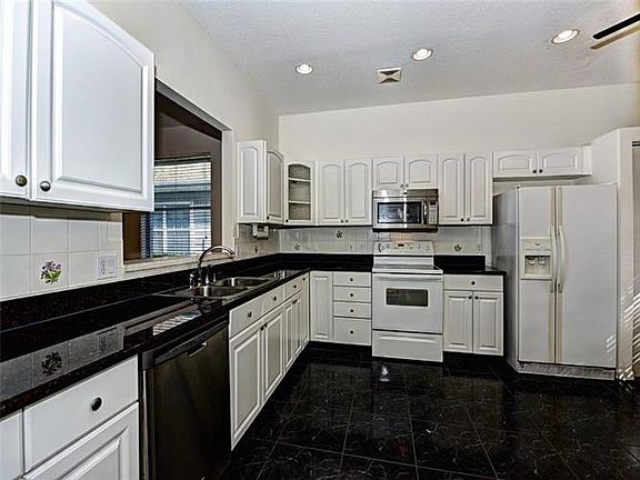 5th image of 1875 Eden Ct