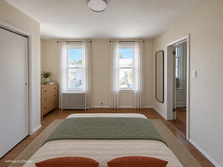 Bedroom #1