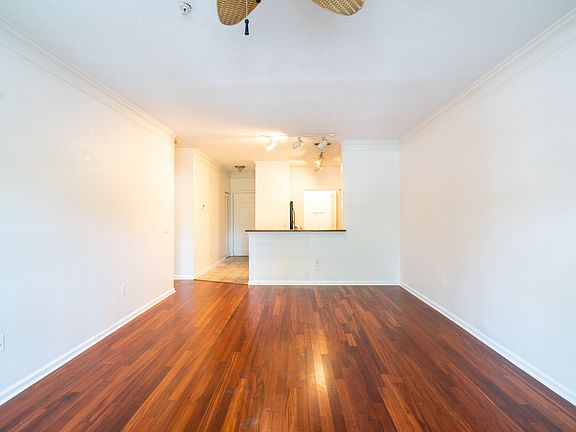 4th image of 4207 S Dale Mabry Hwy Unit 1204