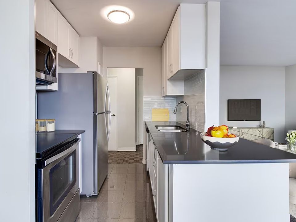 1st image of 2220 Weston Rd #1554844