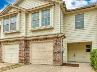 12639 Oceanside Dr, Fort Worth, TX 76115