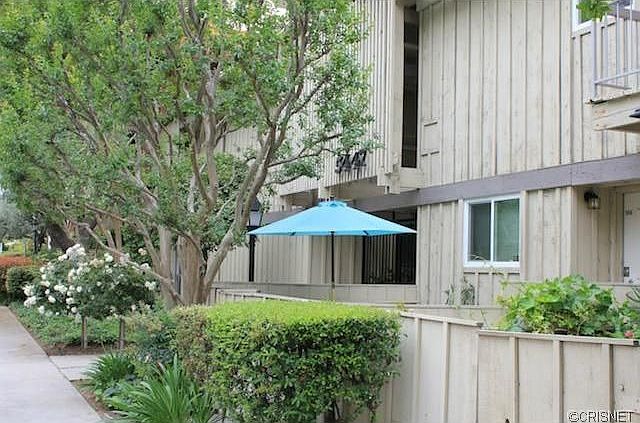 1st image of 5447 Zelzah Ave APT 108