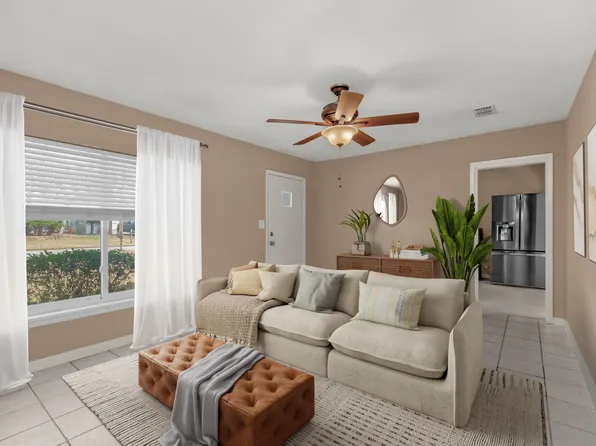 224 Gilda Pl, Fort Walton Beach, FL 32548