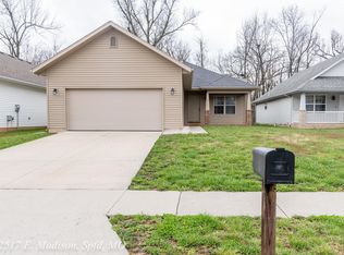 2517 E Madison St, Springfield, MO 65802