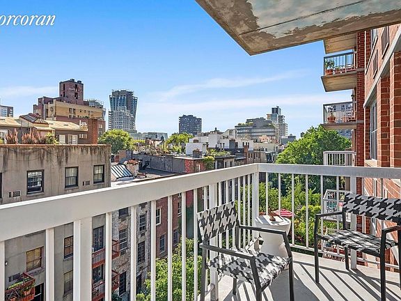 3rd image of 420 W 23rd St APT 6A