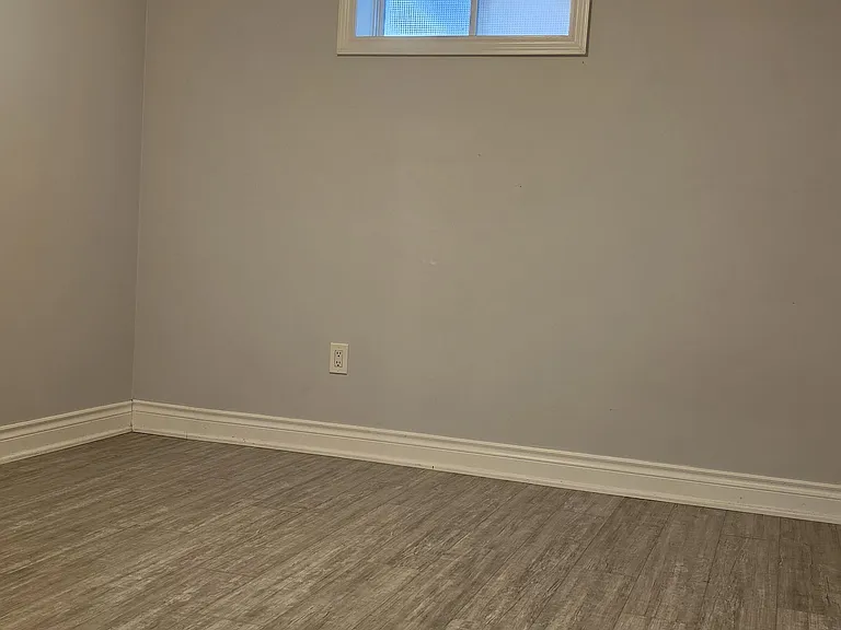 54 Clearmeadow Blvd — Photo 25